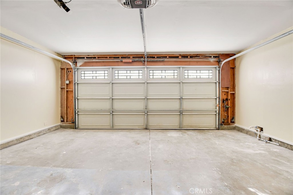 12407 Teakwood Avenue