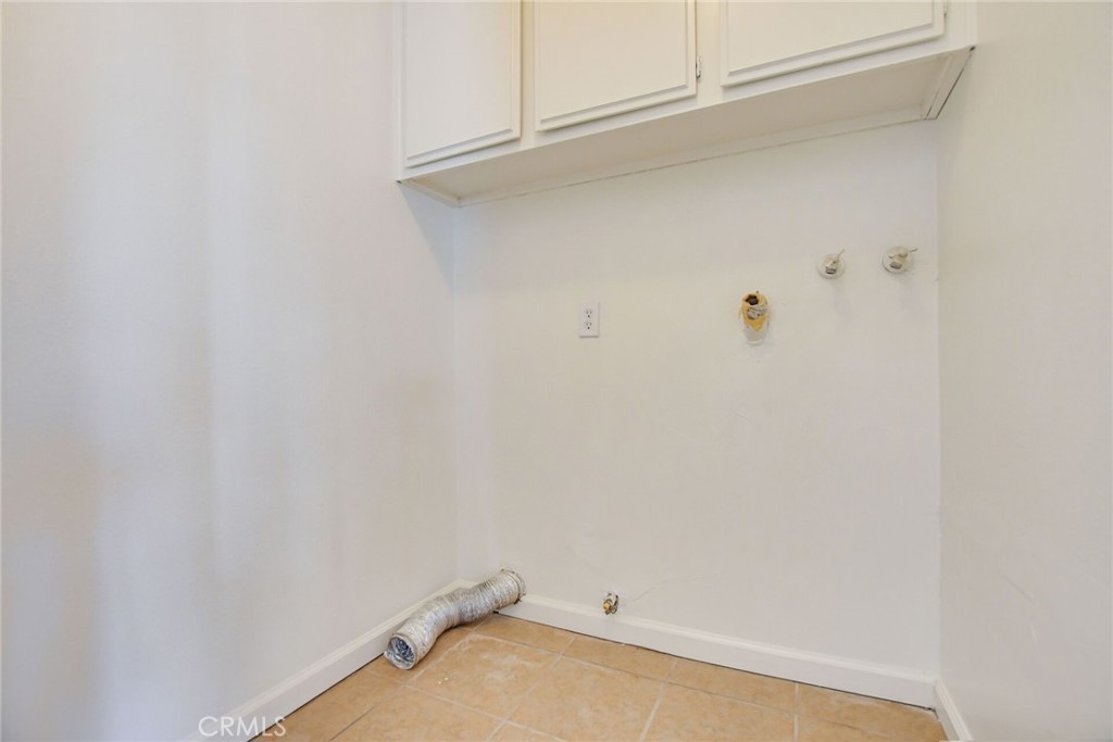 12407 Teakwood Avenue