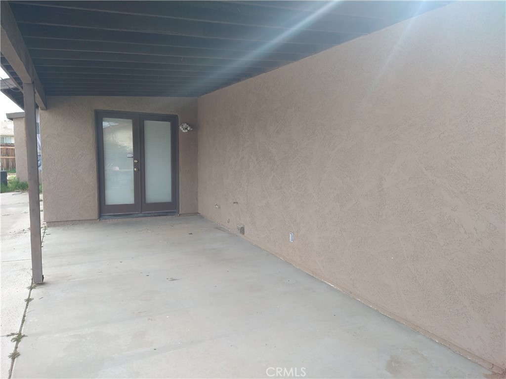 12685 Iroquois Road