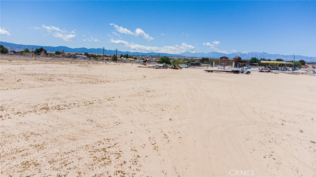 279655 SF Rock Springs Road