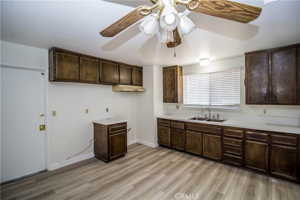 18537 Westlawn Street