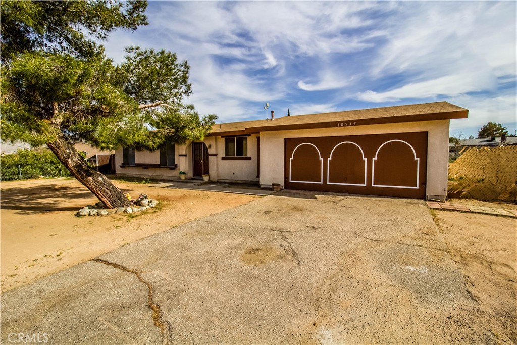 18537 Westlawn Street