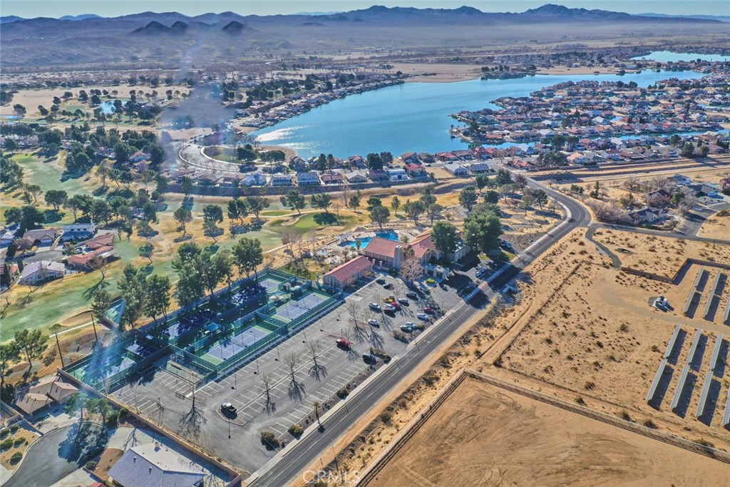 27392 Cloverleaf Drive