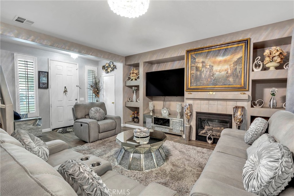 15004 Cottontail Lane