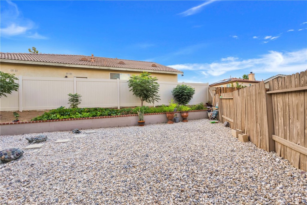 15004 Cottontail Lane