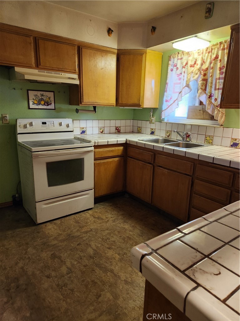 15774 La Cubre Drive