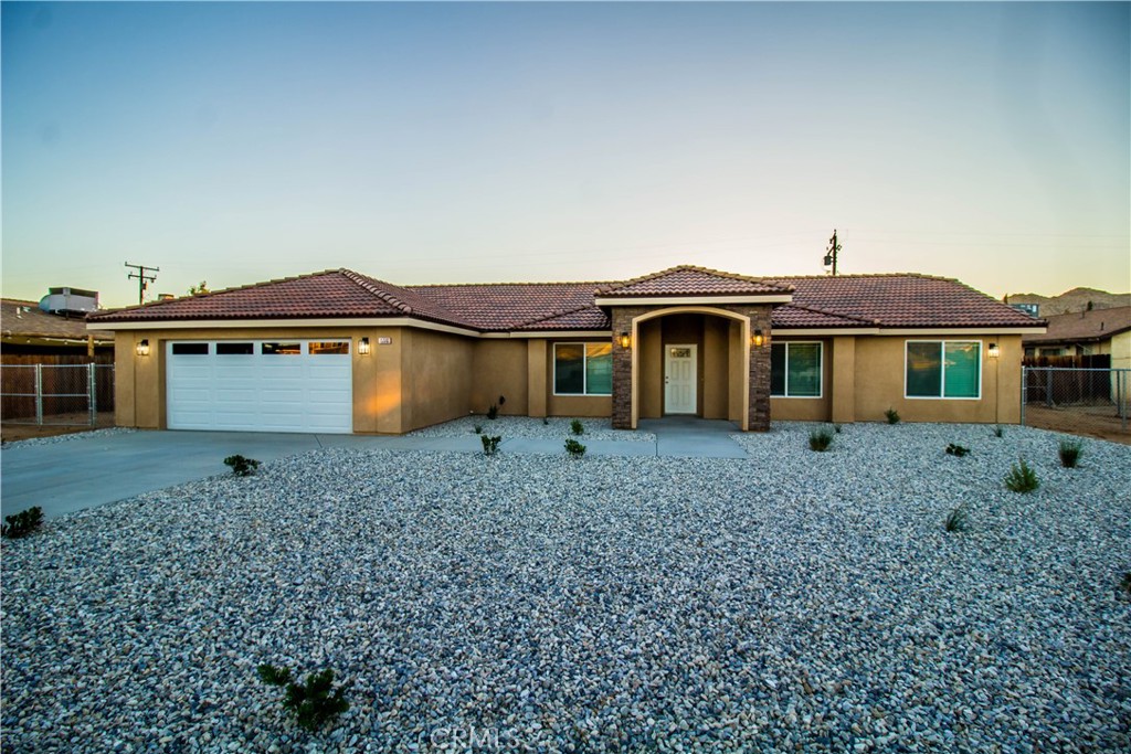 15560 Broken Bow Road