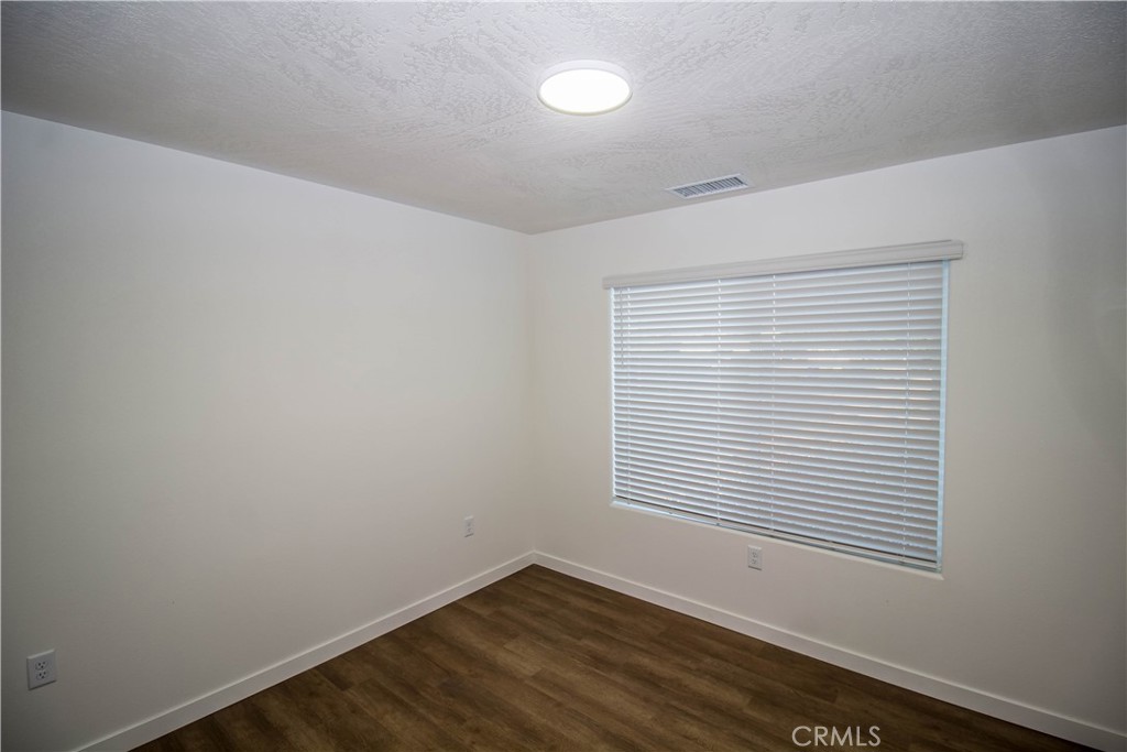 15560 Broken Bow Road