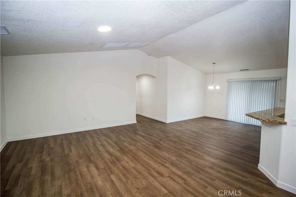 15560 Broken Bow Road