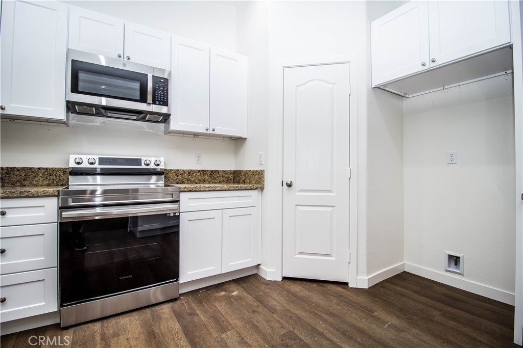 15560 Broken Bow Road