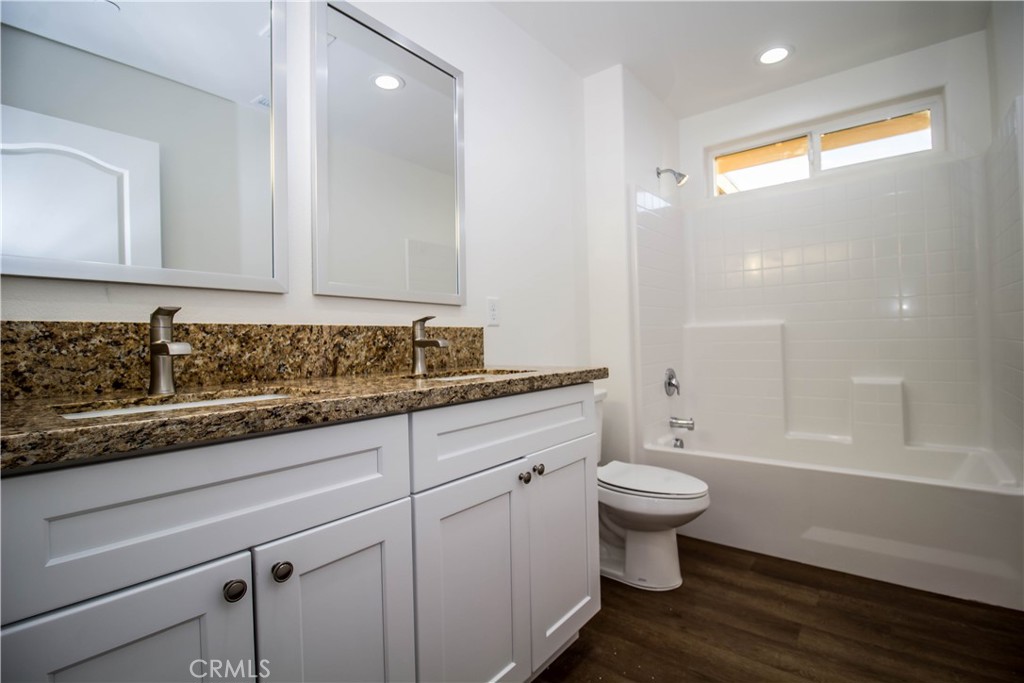 15560 Broken Bow Road