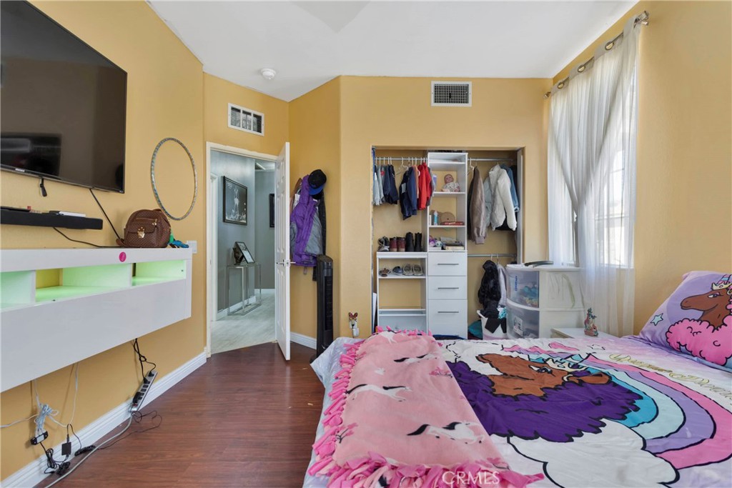 11780 Cool Water Street