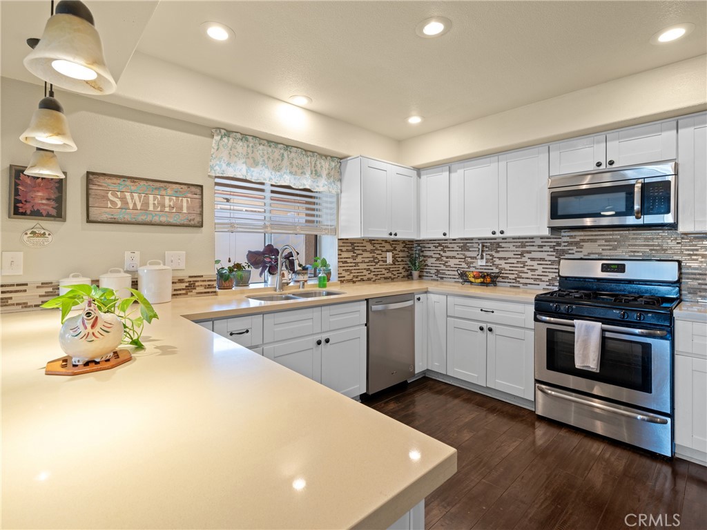 12839 Autumn Leaves Avenue