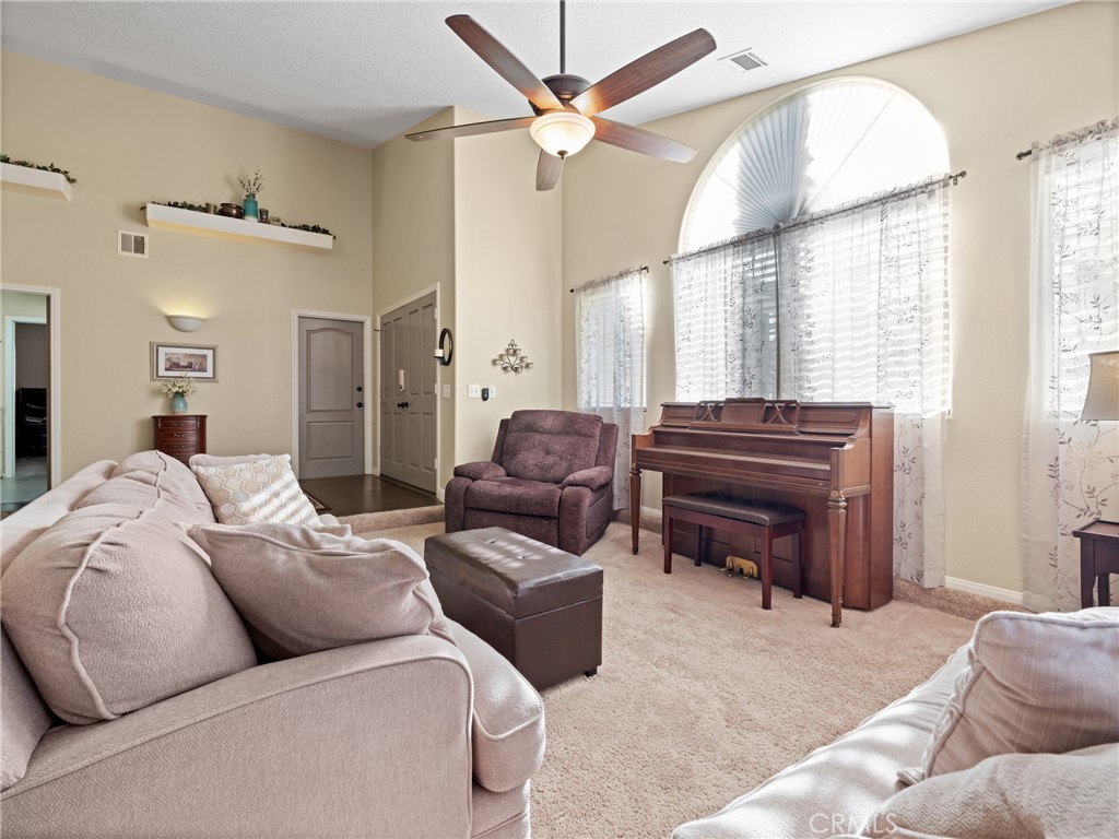 12839 Autumn Leaves Avenue