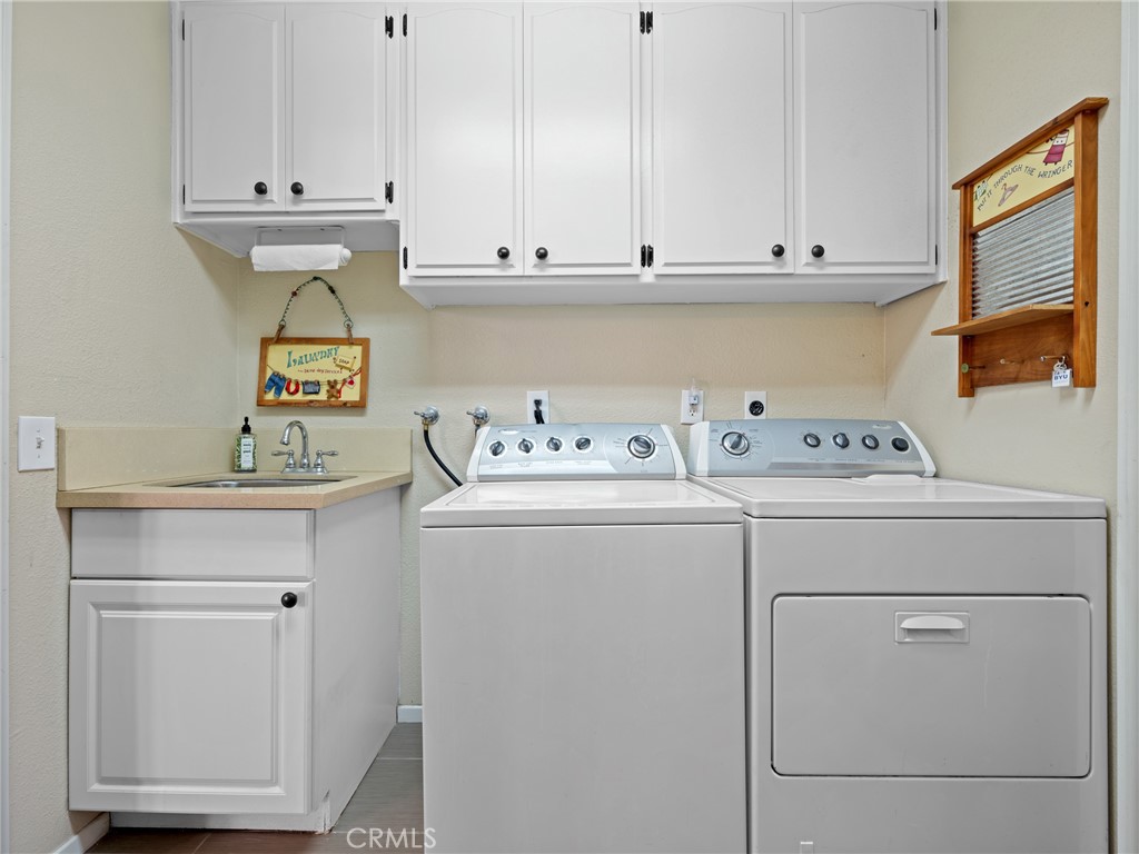 12839 Autumn Leaves Avenue