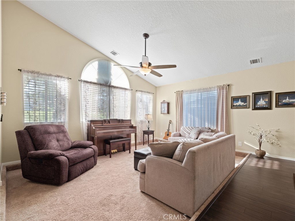 12839 Autumn Leaves Avenue