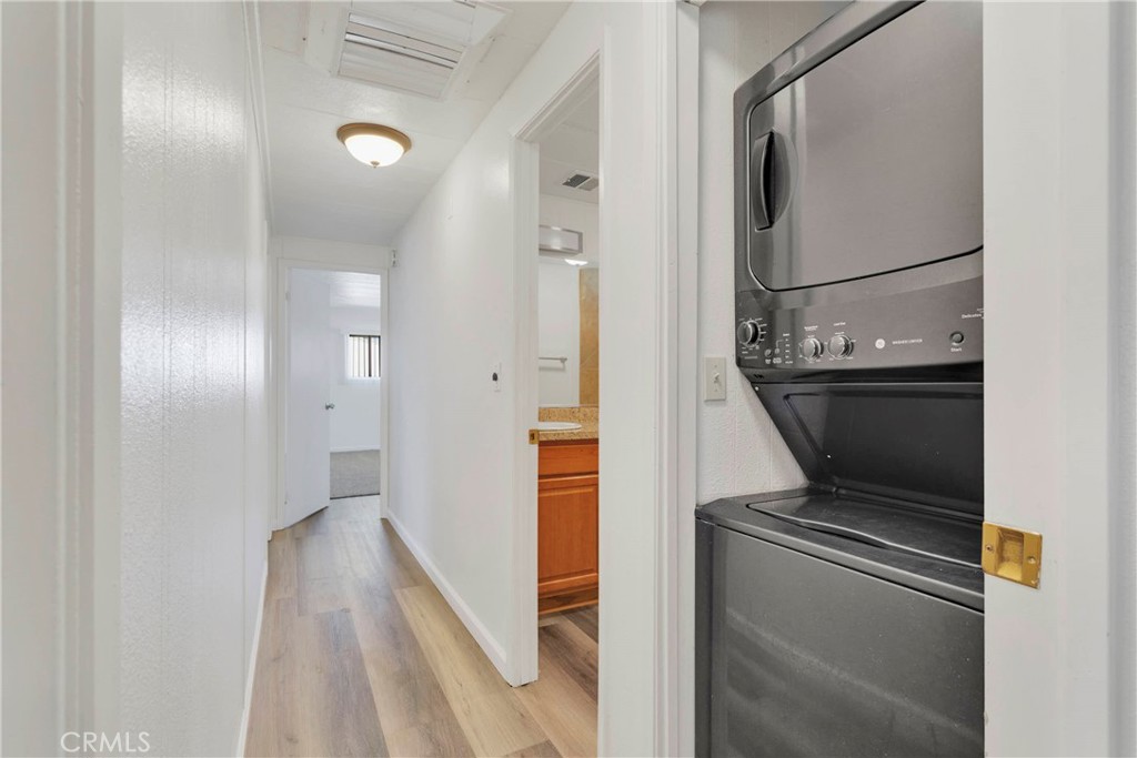 15252 Seneca Road 100