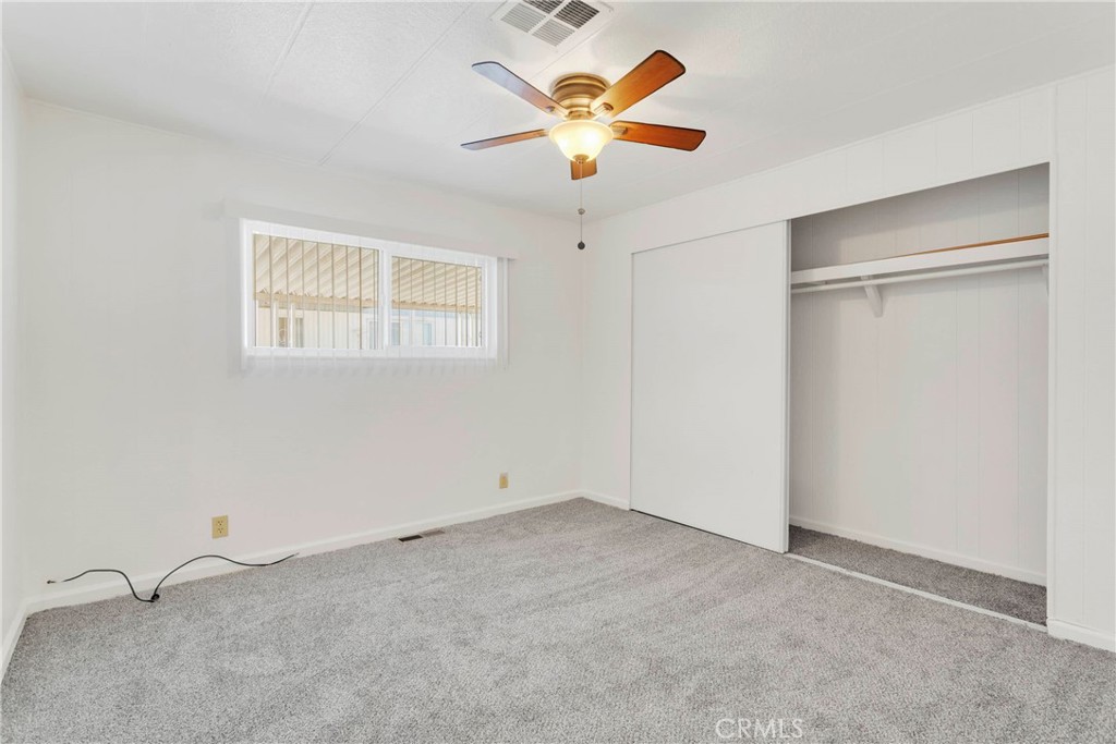 15252 Seneca Road 100