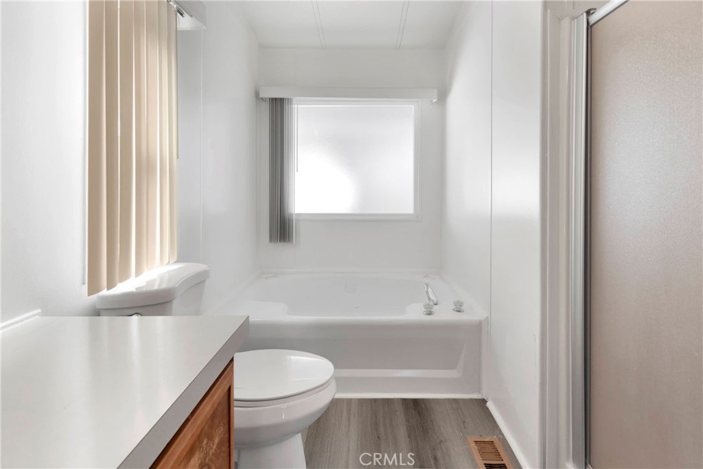 15252 Seneca Road 317