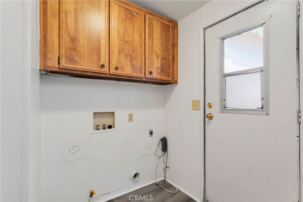 15252 Seneca Road 317