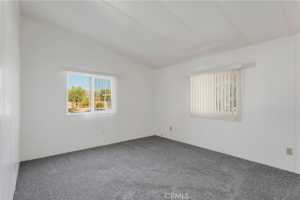 15252 Seneca Road 317