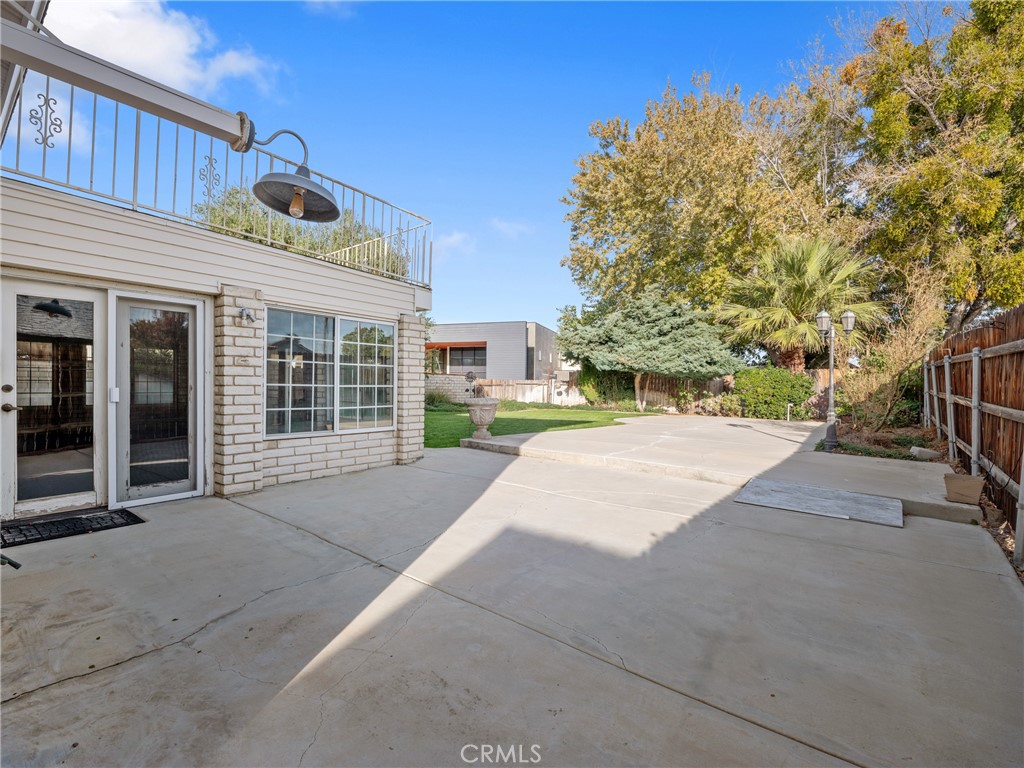 13085 Rolling Ridge Drive