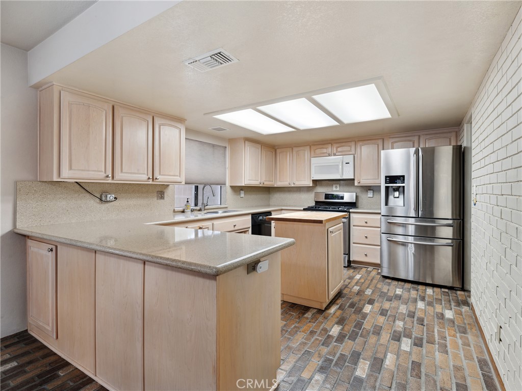 13085 Rolling Ridge Drive