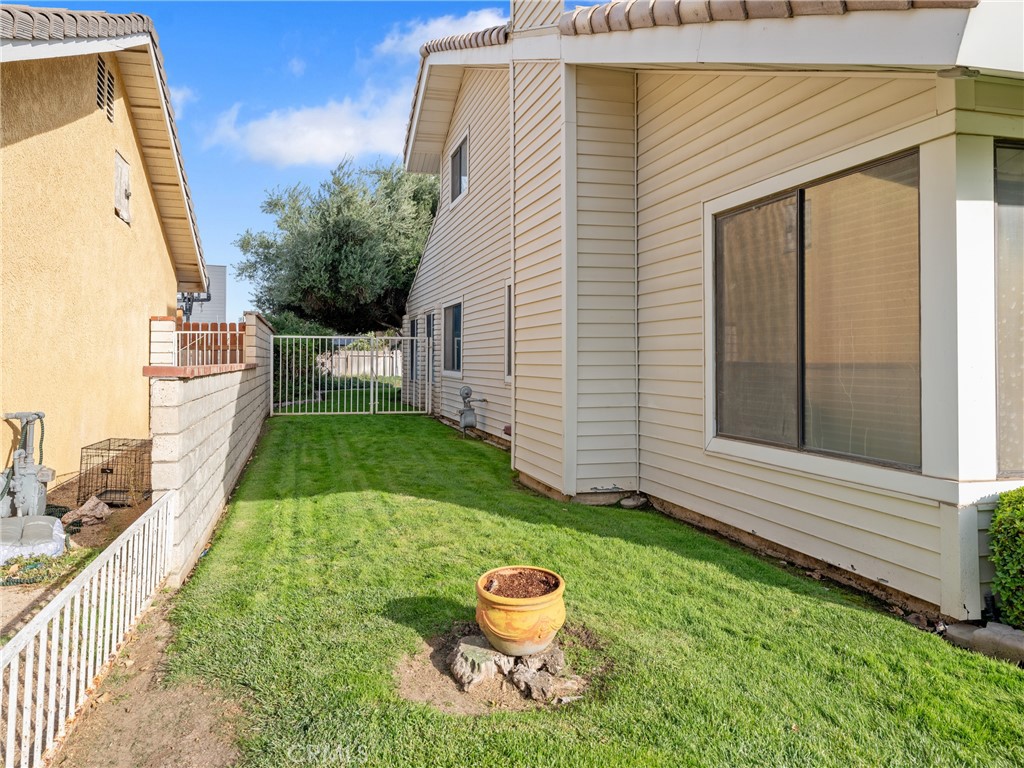 13085 Rolling Ridge Drive