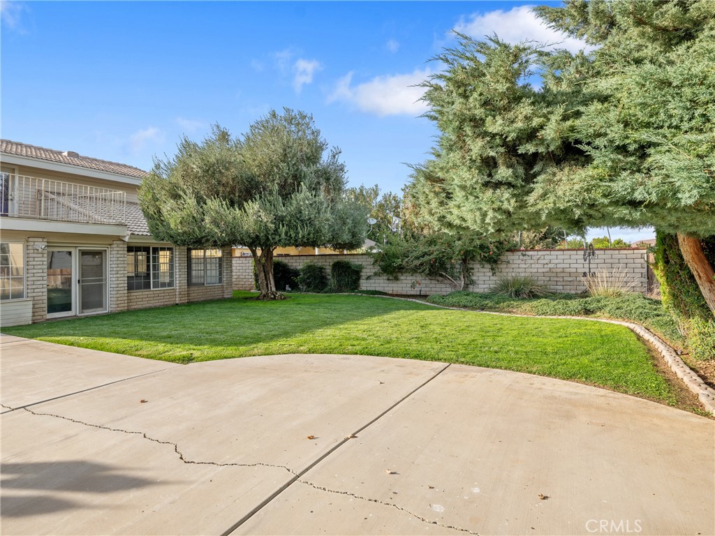 13085 Rolling Ridge Drive