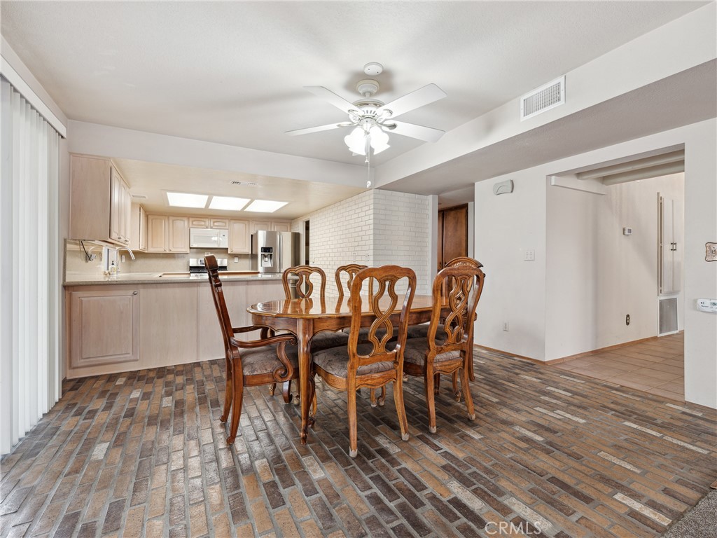 13085 Rolling Ridge Drive