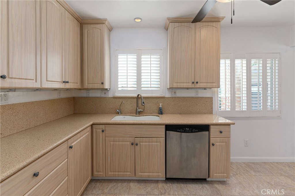 10457 Hopland Street