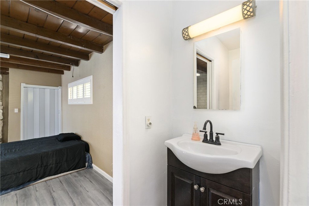 10457 Hopland Street