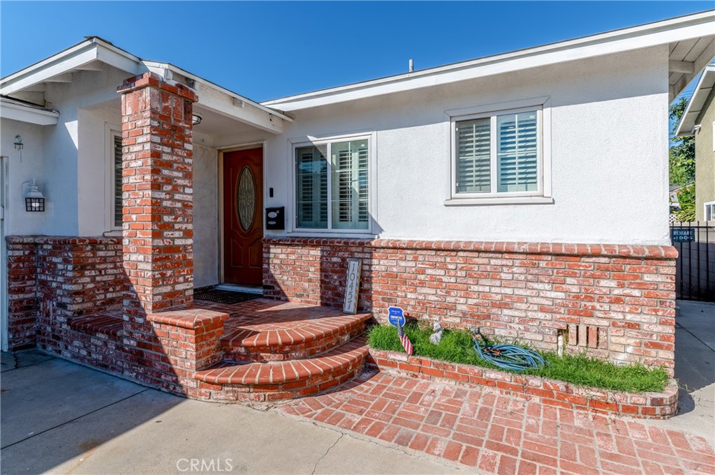 10457 Hopland Street