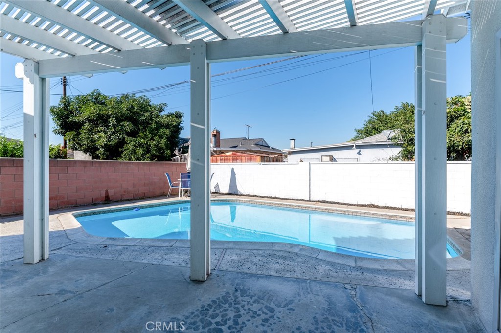 10457 Hopland Street