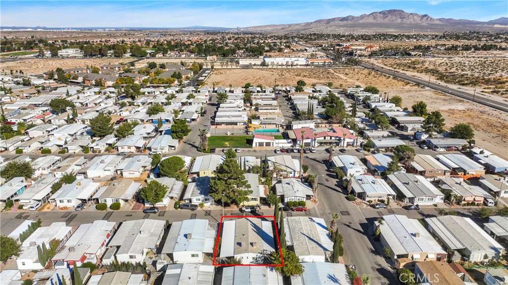 15252 Seneca Road 27