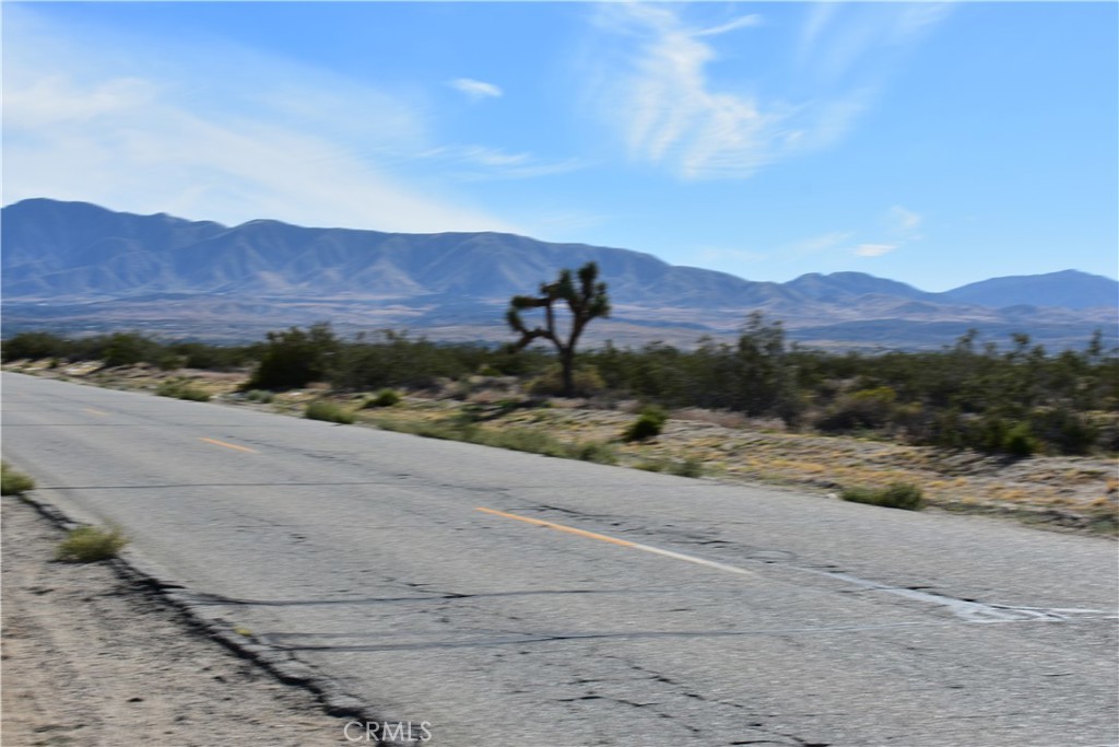 40 Vac/Cor Avenue R12/Longview Road