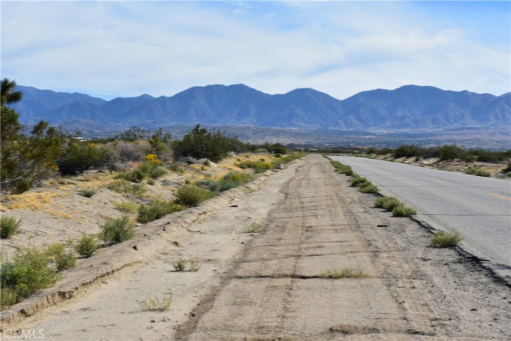 40 Vac/Cor Avenue R12/Longview Road