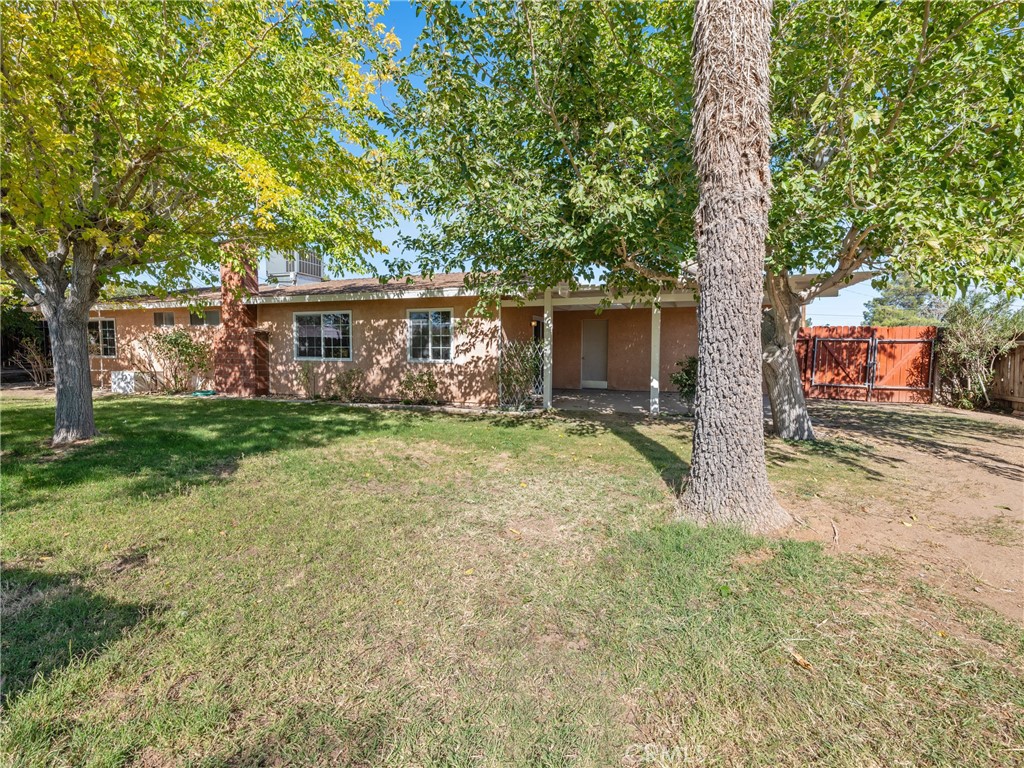 15353 Hercules Street