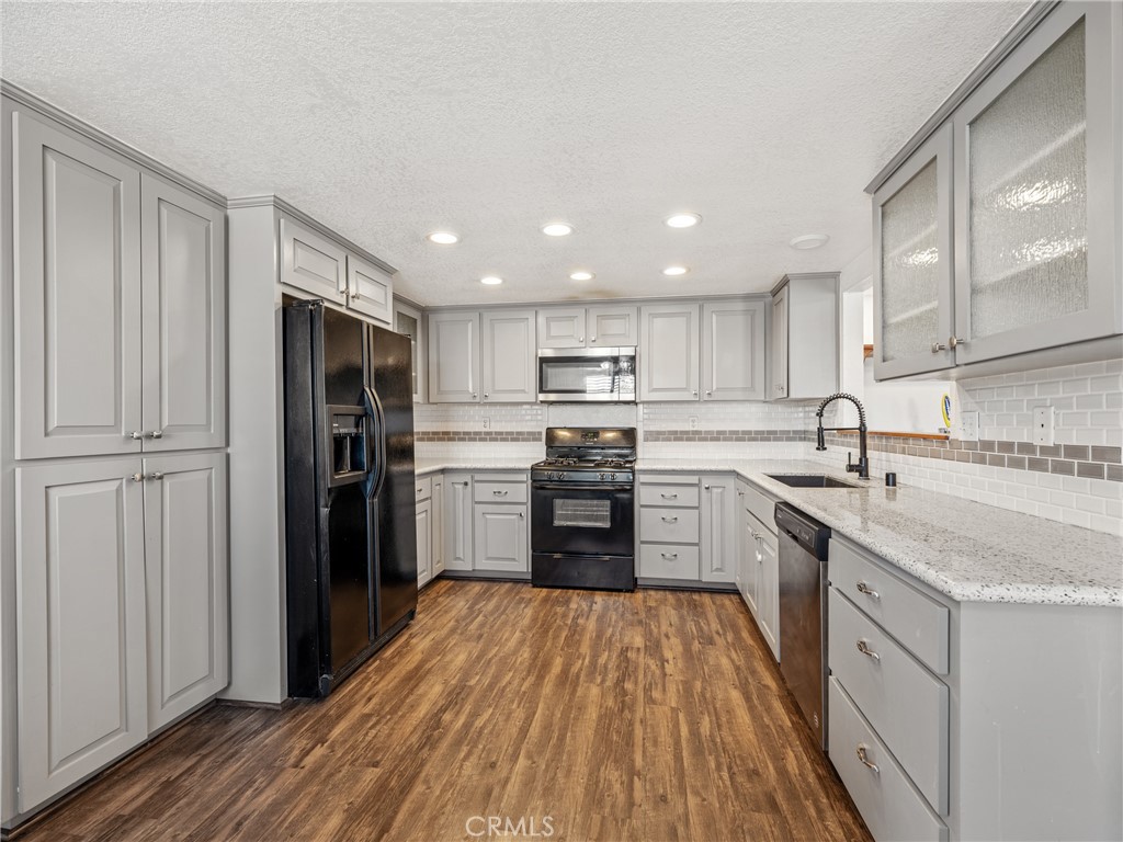 14876 Tournament Drive