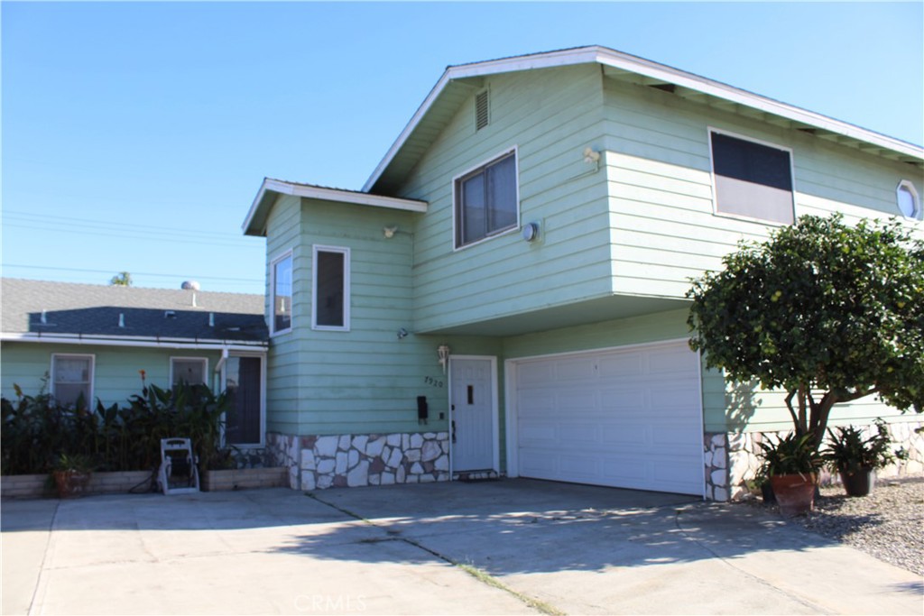 7920 La Mirada Circle