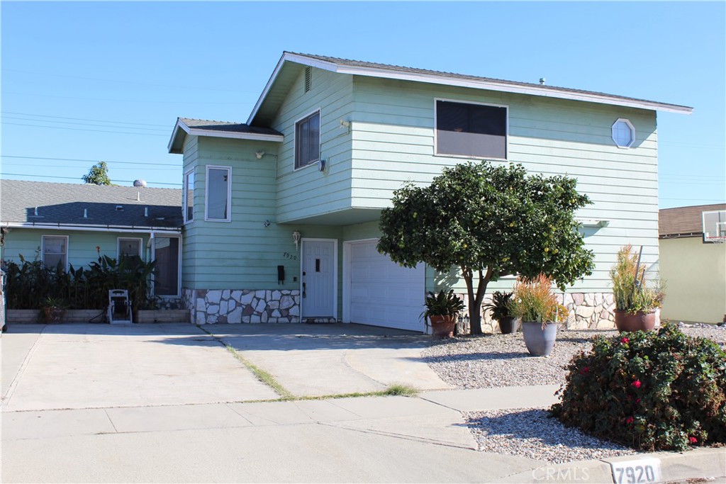 7920 La Mirada Circle