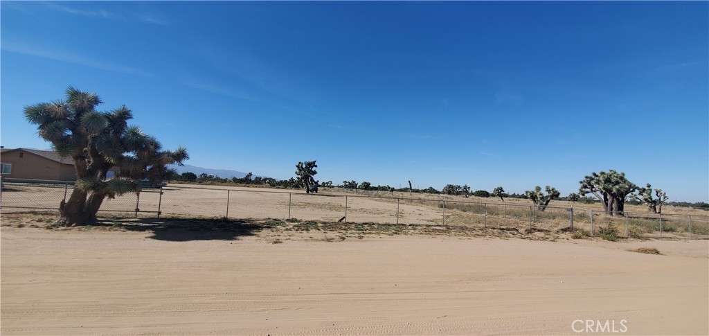 370260 SF Los Banos Avenue