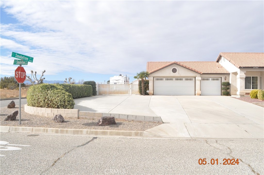 9790 Smoke Tree Court