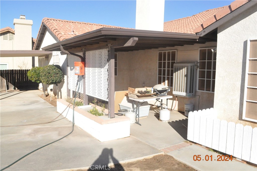 9790 Smoke Tree Court