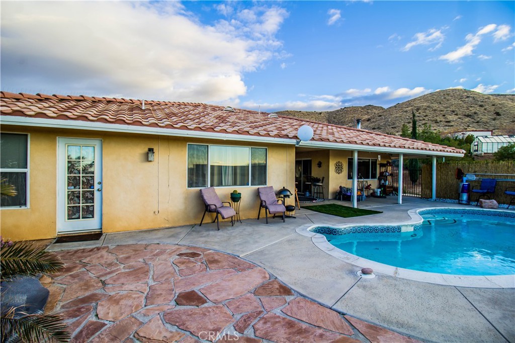 9248 Cerra Vista Street