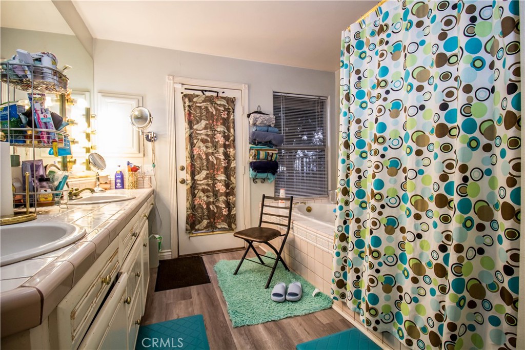 9248 Cerra Vista Street