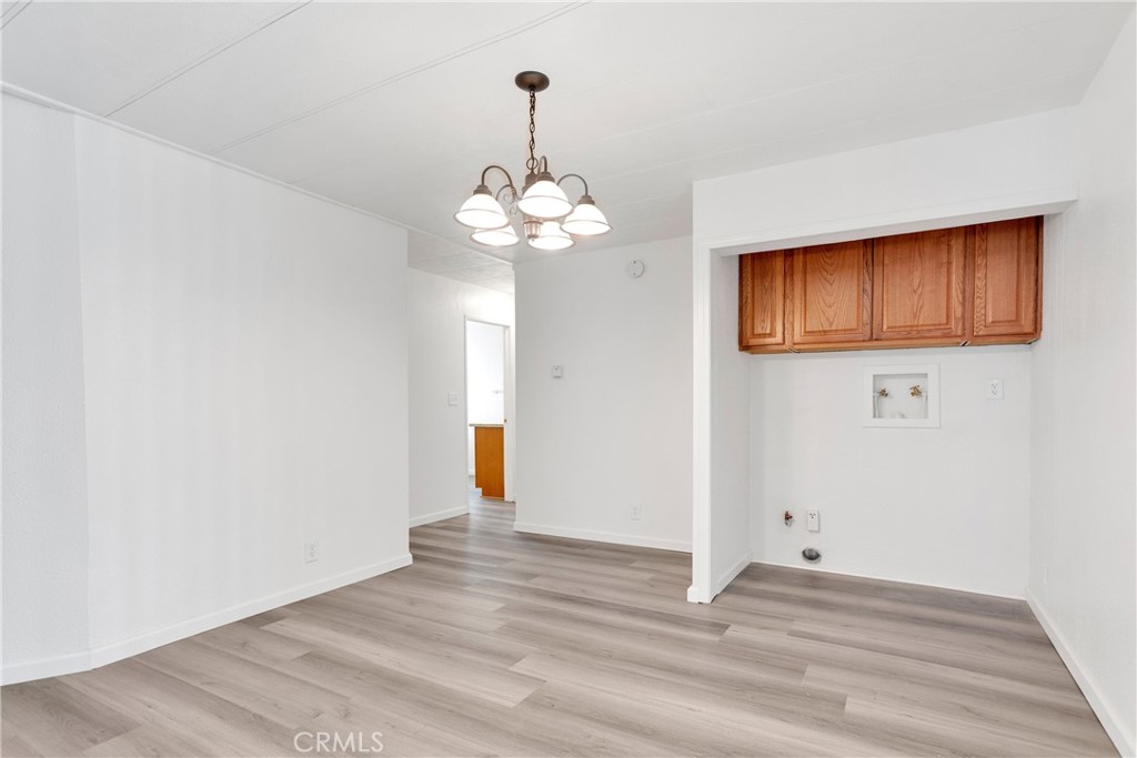 15252 Seneca Road 91