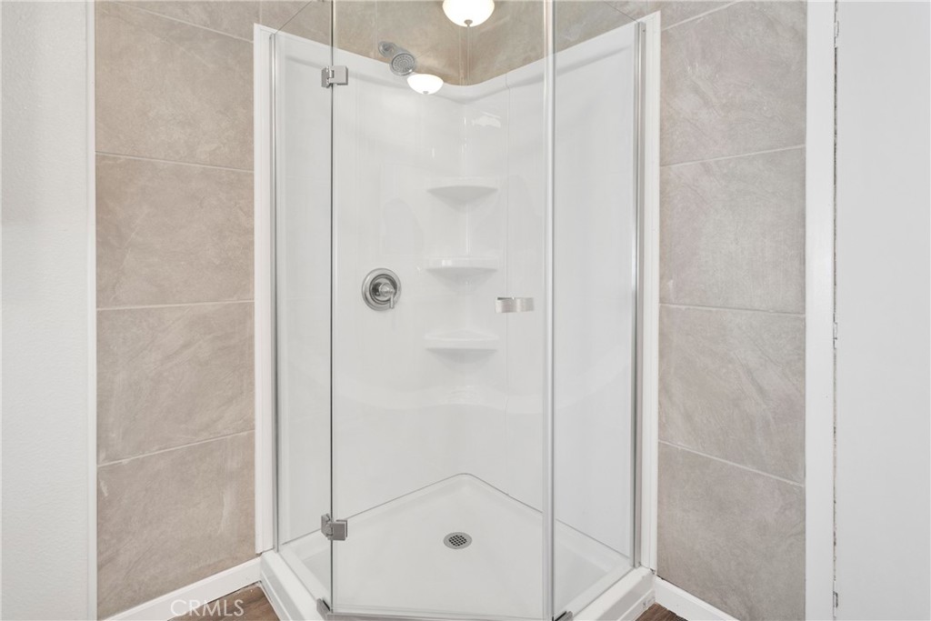 15252 Seneca Road 91