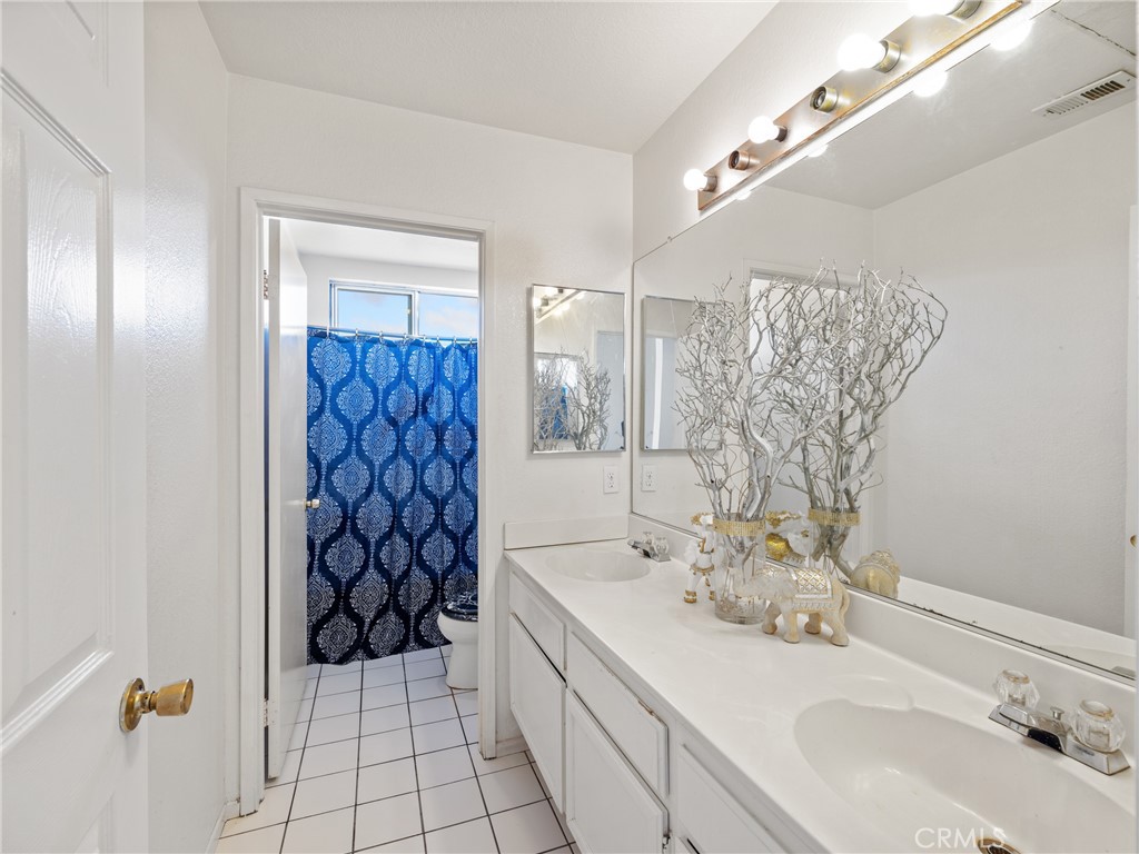 12546 Loma Verde Drive