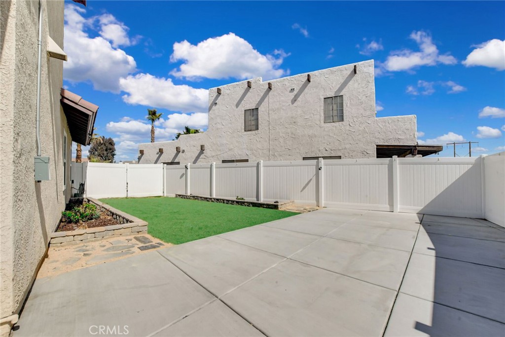 18163 Deer Park Lane